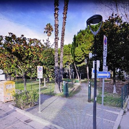 La Casa Vicino Al Parco Giulianova Exterior foto